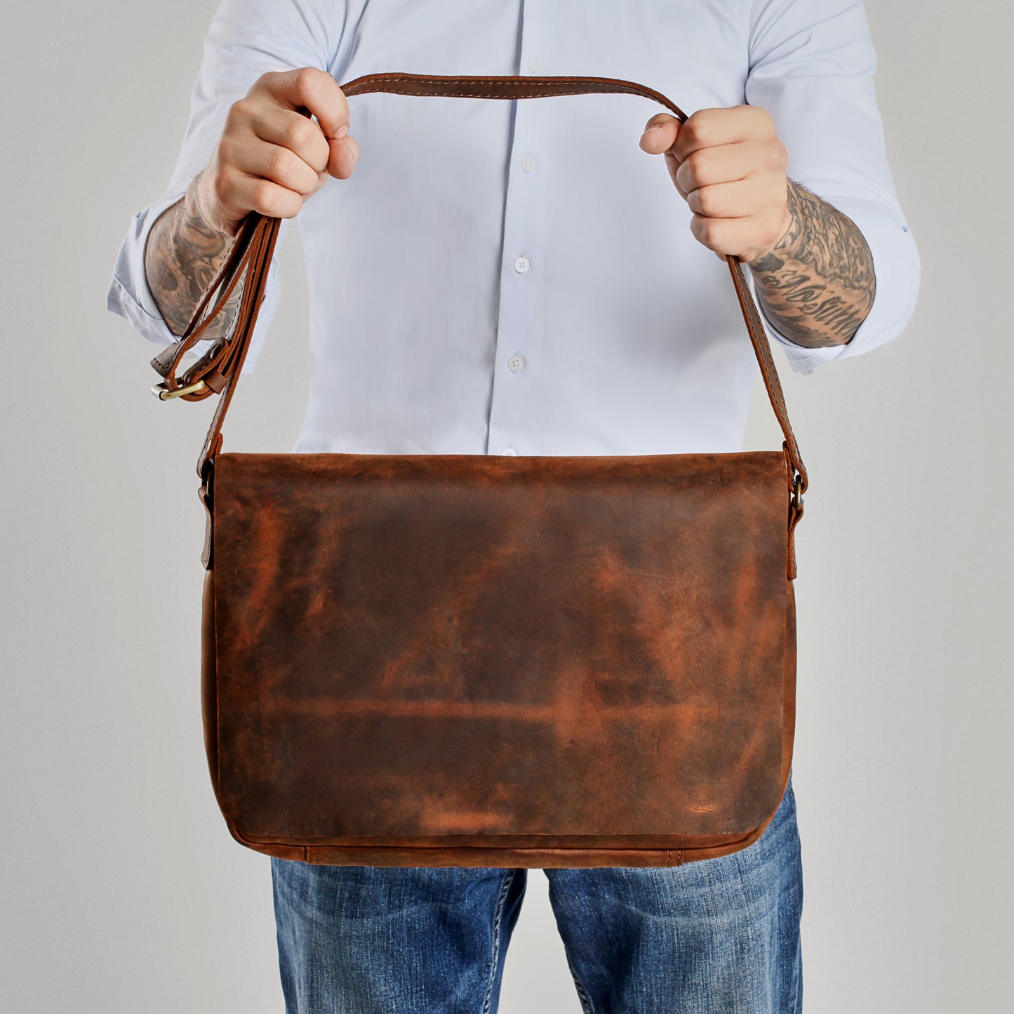 Handmade Vintage Laptoptasche aus Leder mit Schultergurt MICHAEL