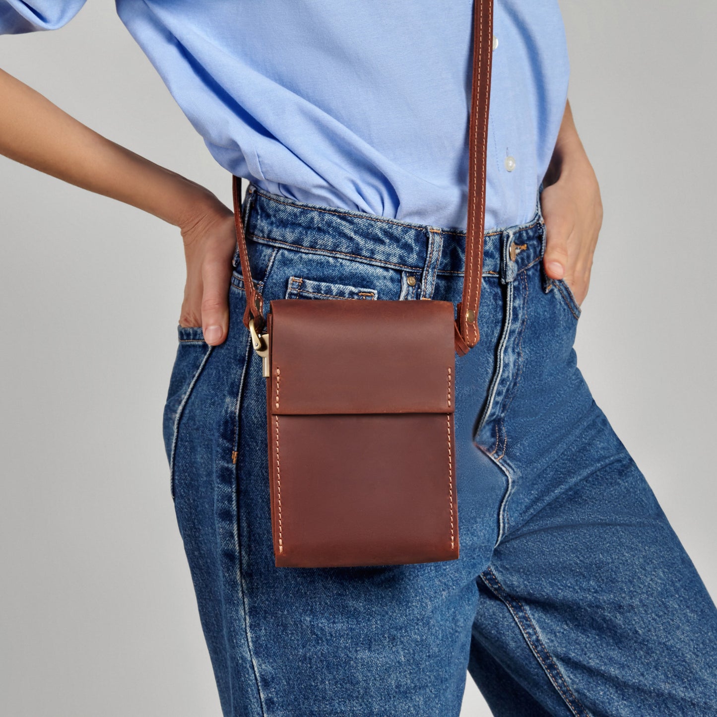 Handmade Umhängetasche aus Leder MELLY