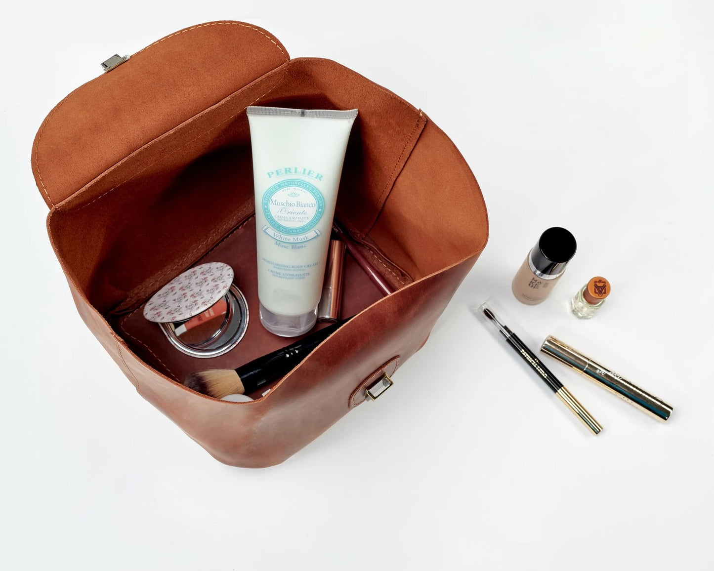 Handmade Kulturtasche aus Leder