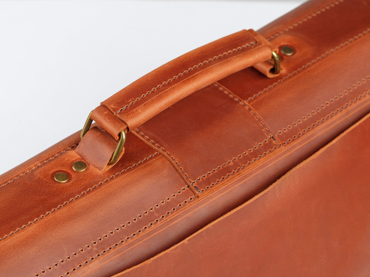 Handmade Grillwerkzeugstasche aus Leder